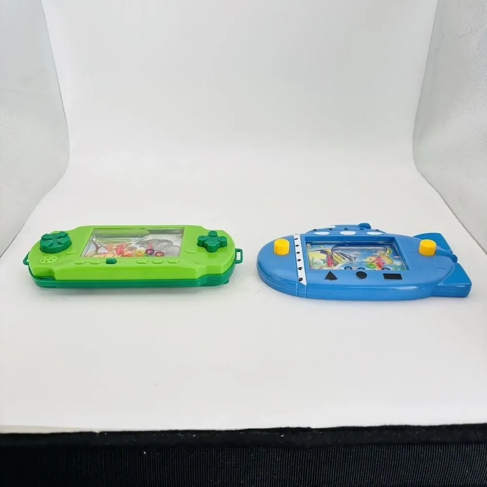 2 Handheld Water Game Toys 6